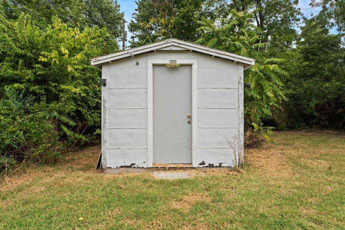 House for rent at 1616 E Funston St, Wichita, KS 67211