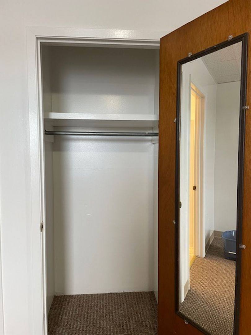 Apartment for rent at 2202 Broadway, Granger, IA 50109