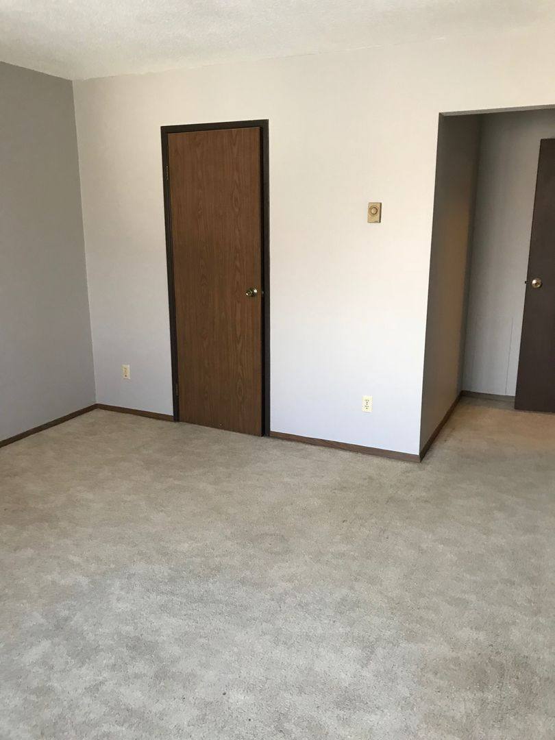 Apartment for rent at 911 E Lincoln, Fergus Falls, MN 56537
