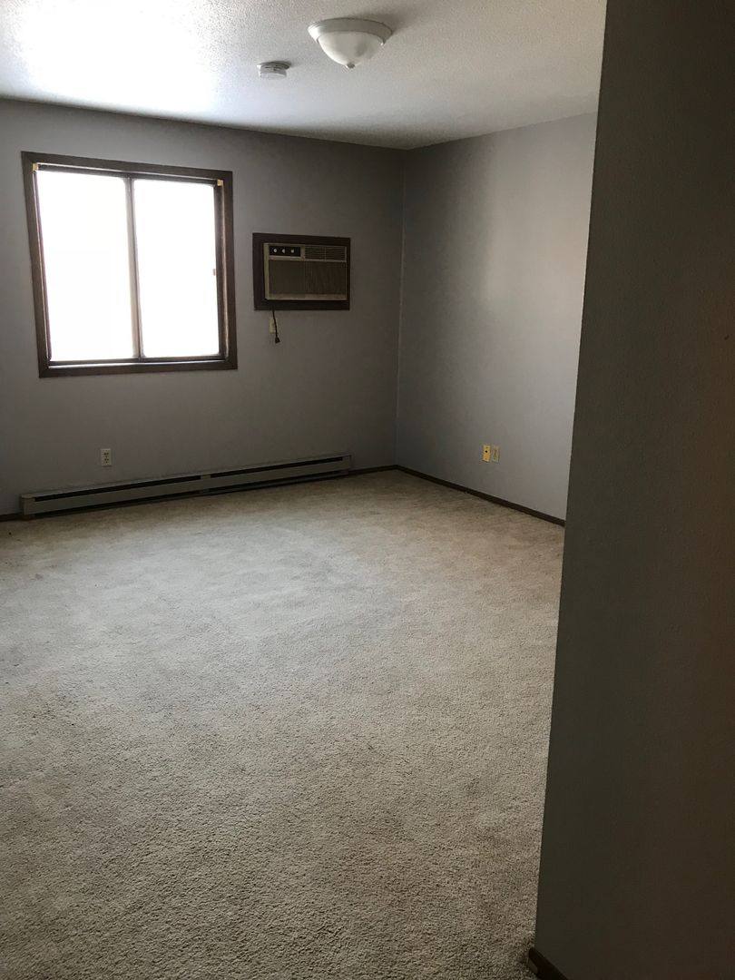 Apartment for rent at 911 E Lincoln, Fergus Falls, MN 56537