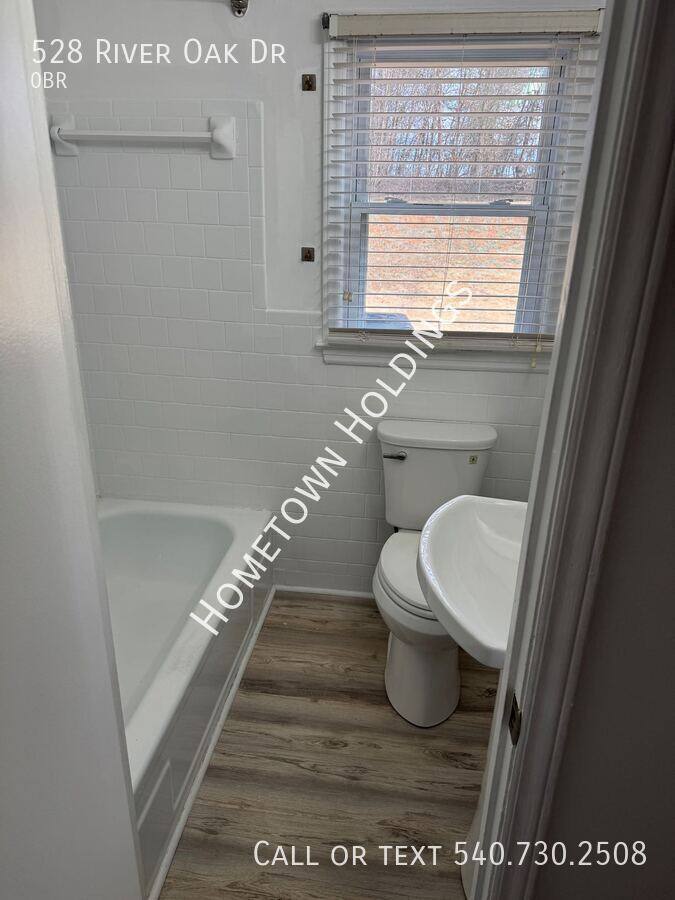 House for rent at 528 River Oak Dr, Danville, VA 24541