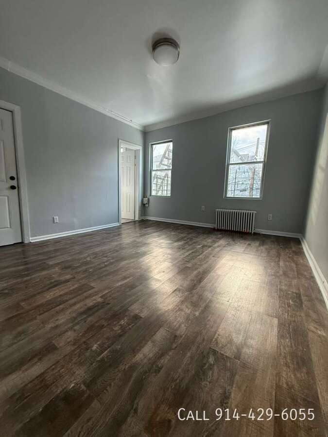 Apartment for rent at 22 Vineyard Ave, Yonkers, NY 10703