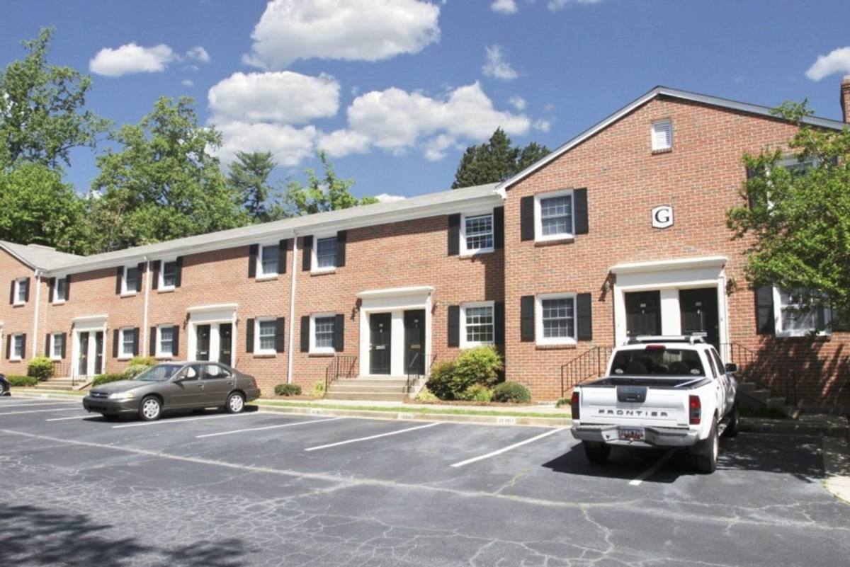 Townhouse for rent at 106 Kensington Dr, Spartanburg, SC 29306