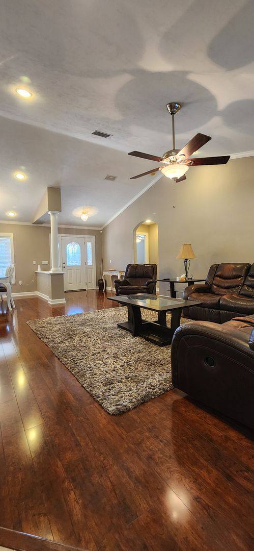 House for rent at 24077 NW 94th Ave, Alachua, FL 32615