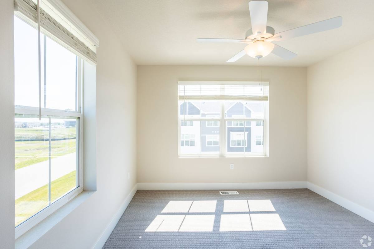 Townhouse for rent at 3305 NW Cameo Lane, Ankeny, IA 50023