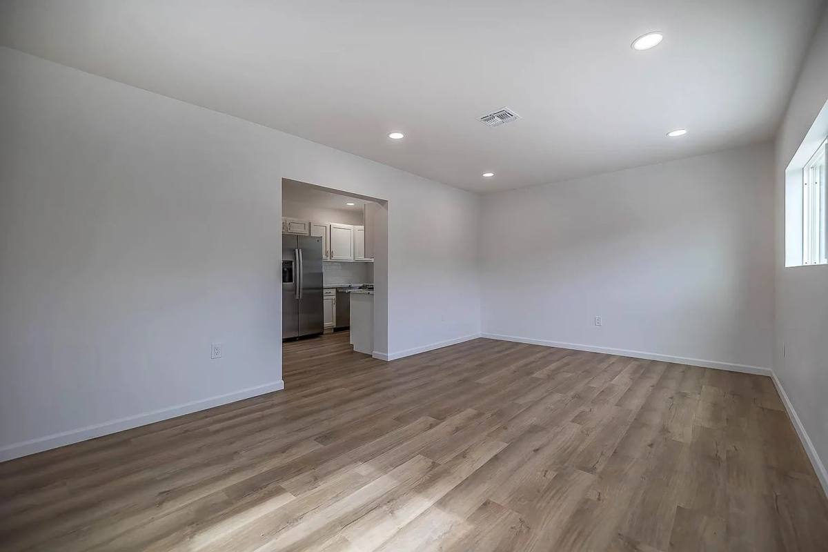 Apartment for rent at 938 E Waverly St, Tucson, AZ 85719
