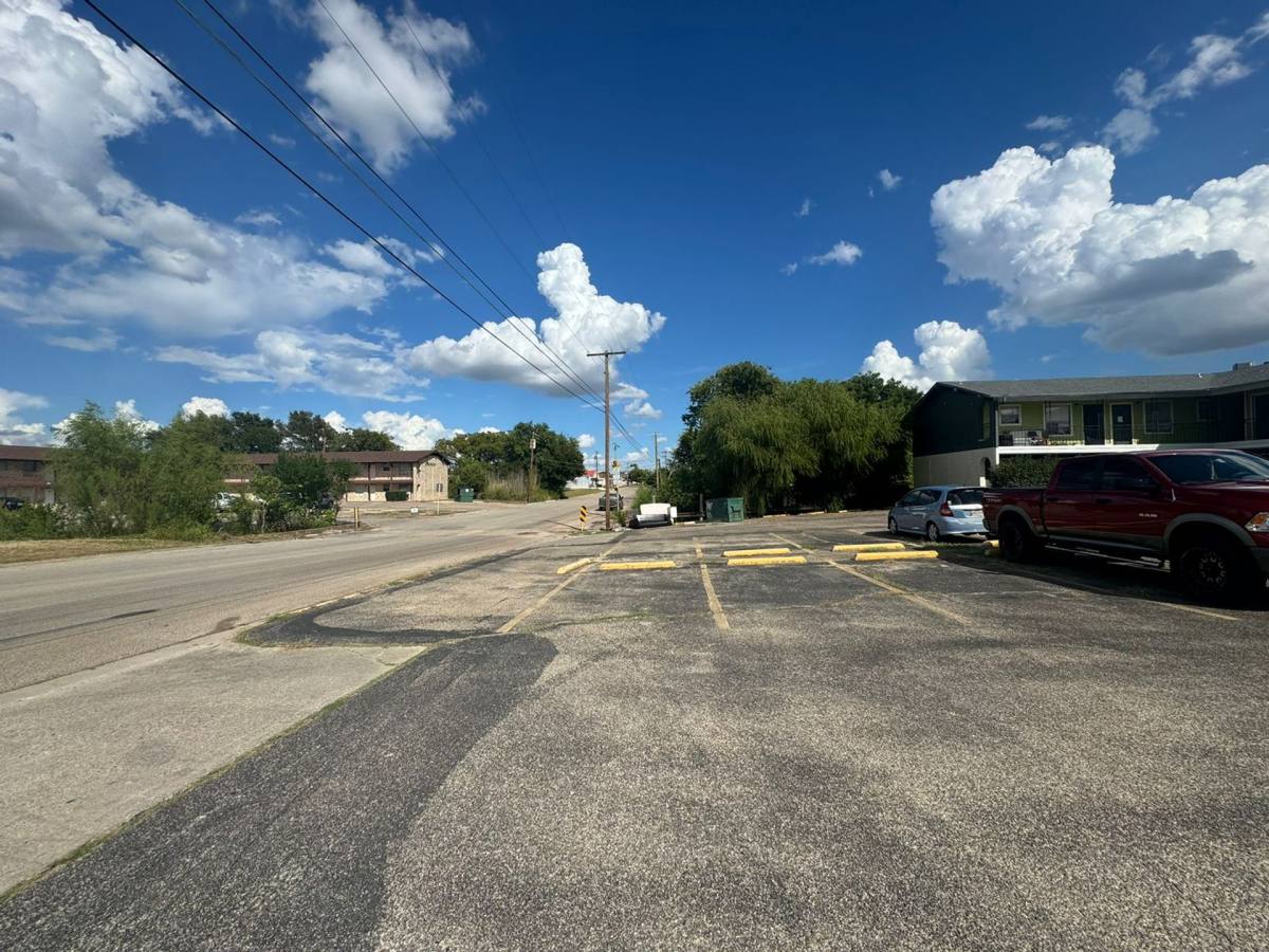 Apartment for rent at 3102 Atkinson Ave, Killeen, TX 76543