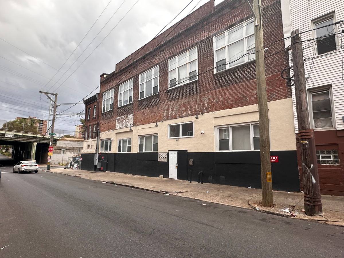Apartment for rent at 1302 W Cumberland St, Philadelphia, PA 19132