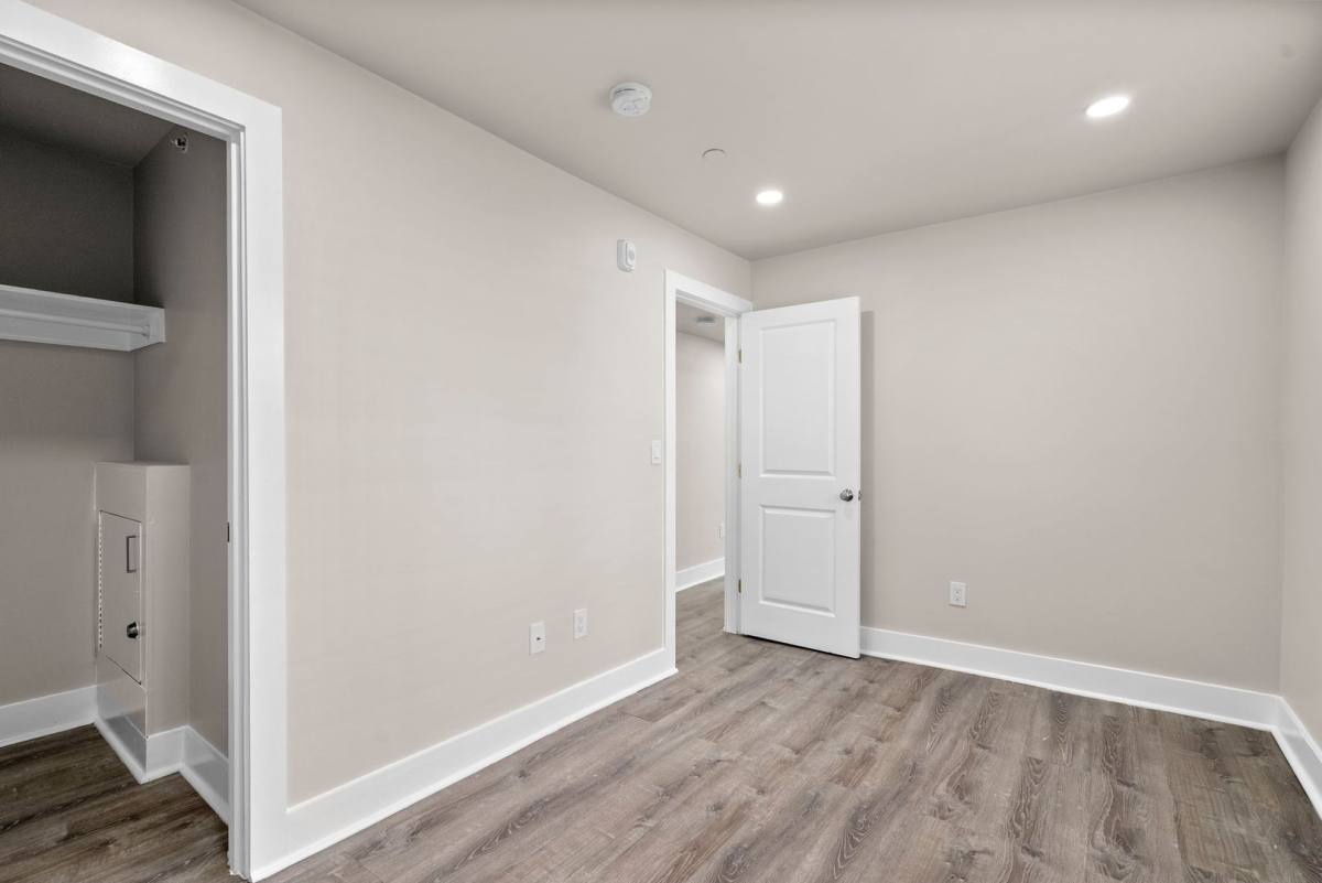 Apartment for rent at 725 20th St NE, Washington, DC 20002