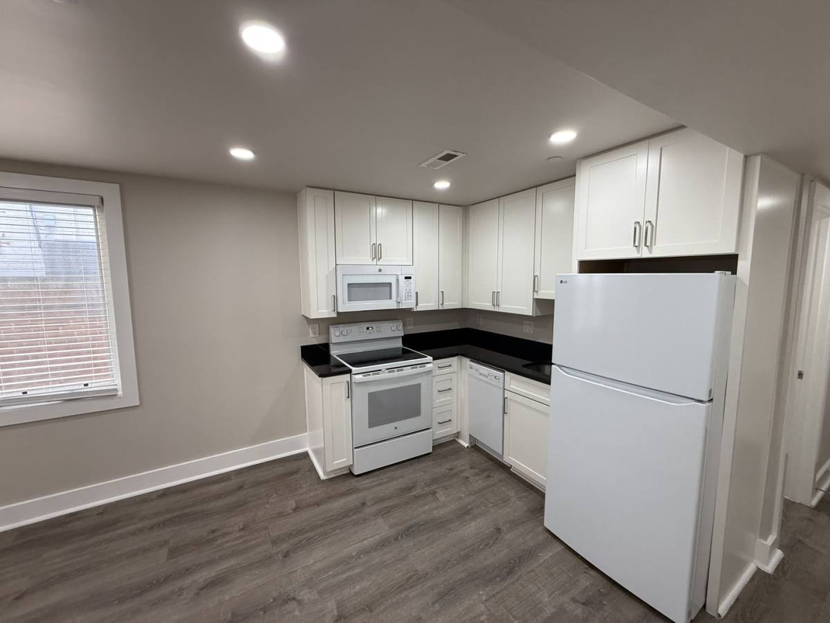 Apartment for rent at 725 20th St NE, Washington, DC 20002