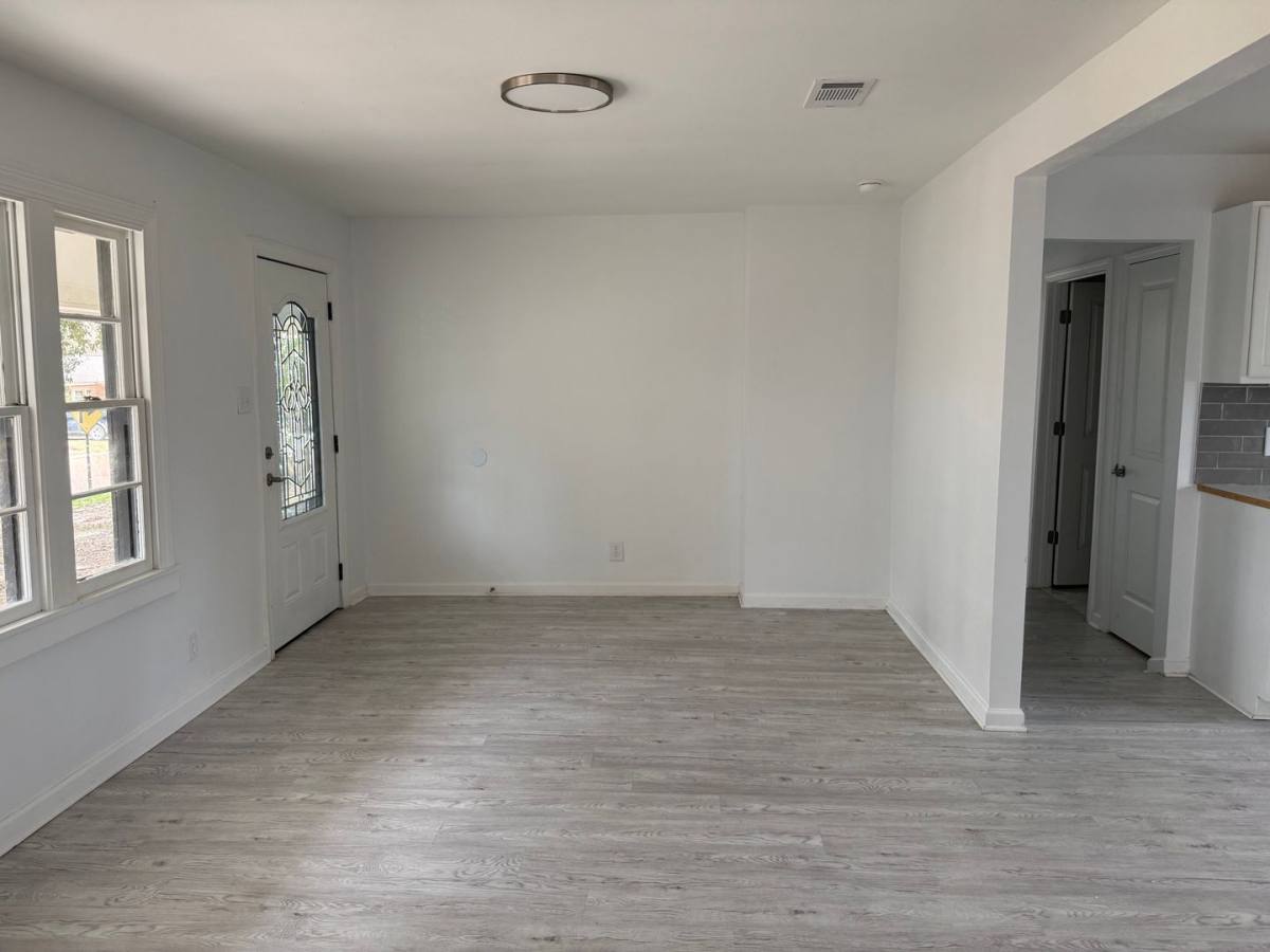 House for rent at 128 Country Club Circle, Deridder, LA 70634
