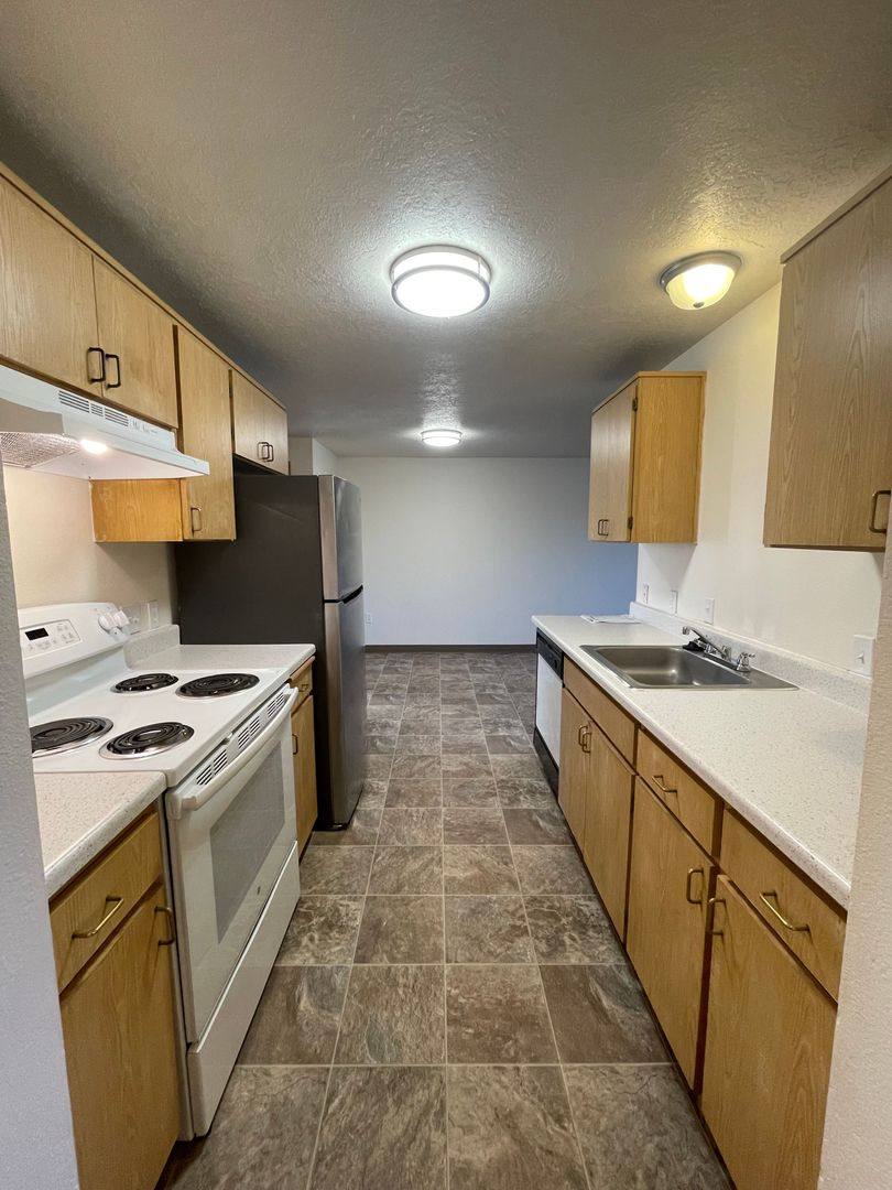 Apartment for rent at 124 Stafford Lane NE, Salem, OR 97301