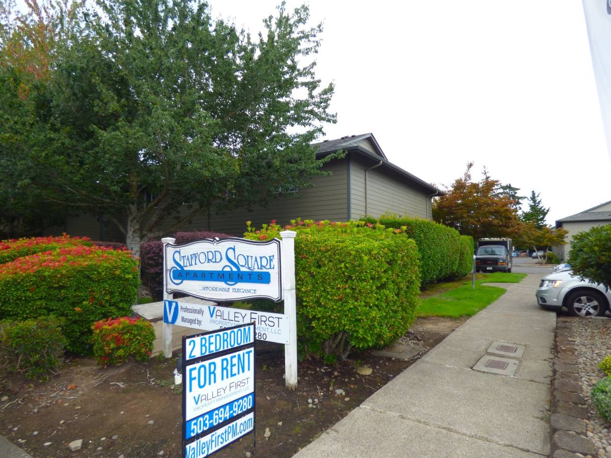 Apartment for rent at 124 Stafford Lane NE, Salem, OR 97301