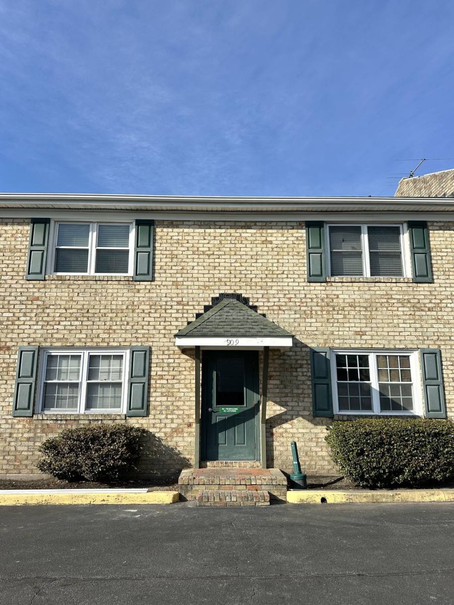Condo for rent at 909 Leisure Square #201, Virginia Beach, VA 23451