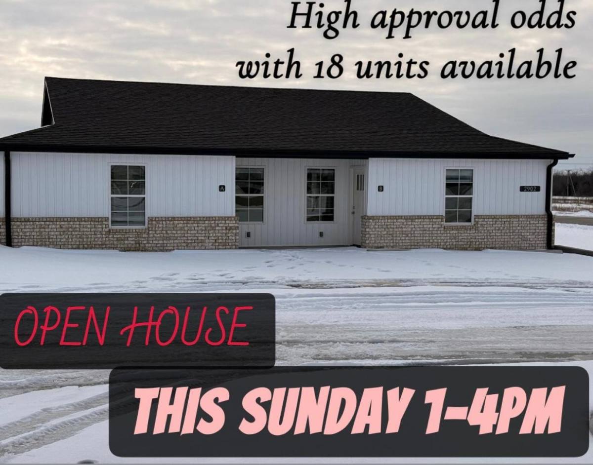 Apartment for rent at 421 E 10th St, Baxter Springs, KS 66713