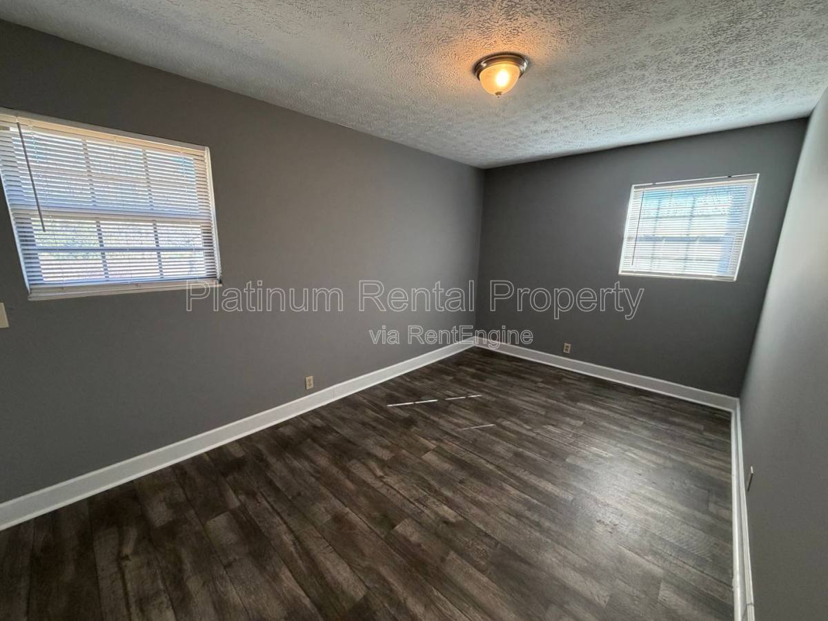 Apartment for rent at 1502 Waverly Way #C-2, Monroe, GA 30656