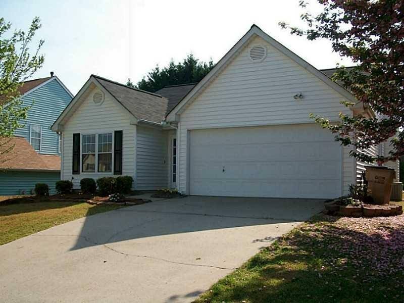 House for rent at 3824 Tidewater Way NW, Acworth, GA 30101