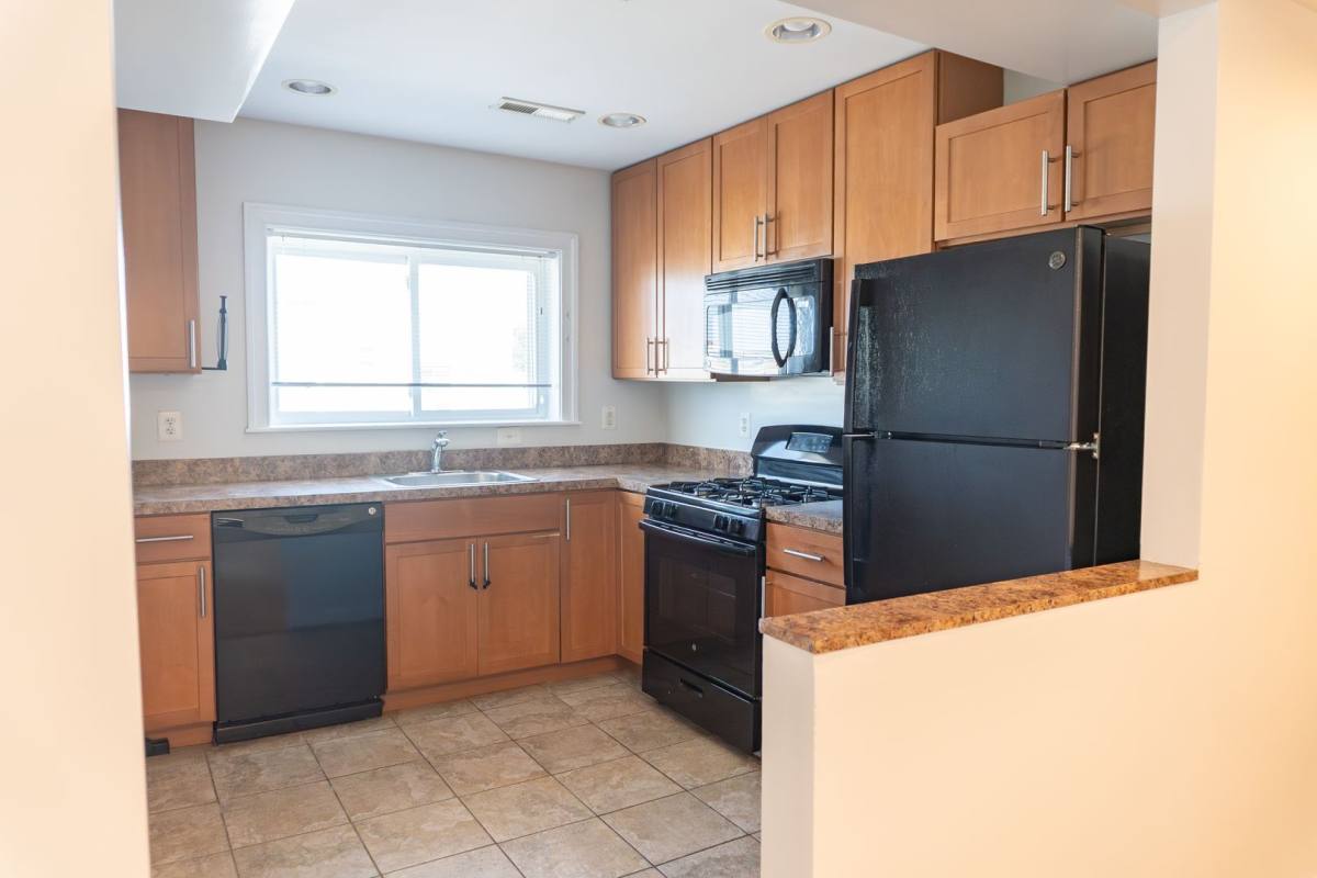 Apartment for rent at 36 T St #NE, Washington, DC 20002