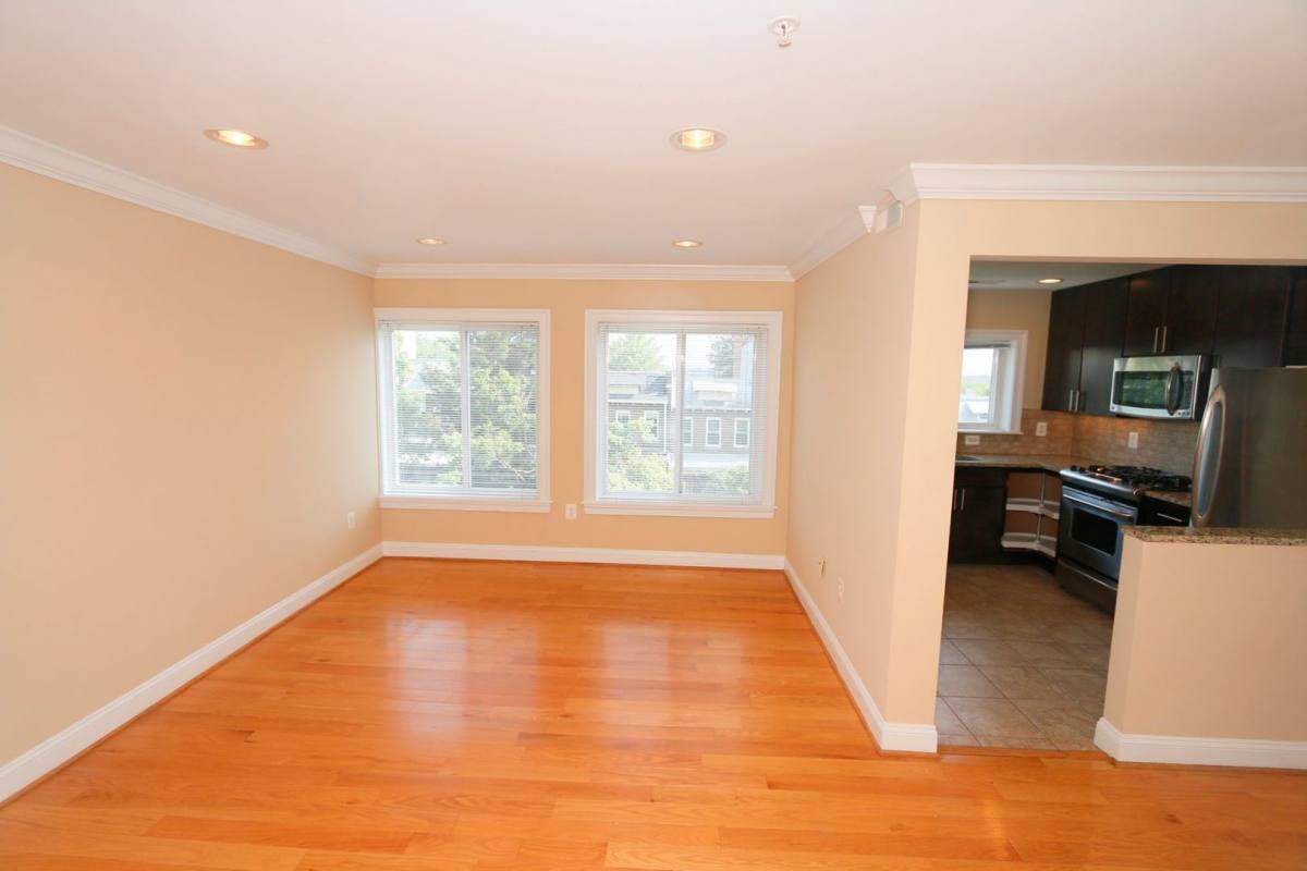 Apartment for rent at 1901-03 Lincoln Rd NE, Washington, DC 20002