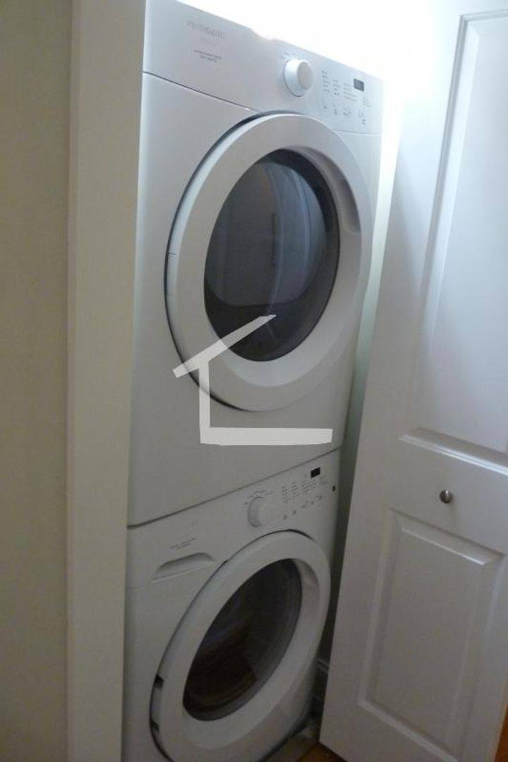 Apartment for rent at 50 Kent St #2, Brookline, MA 02445