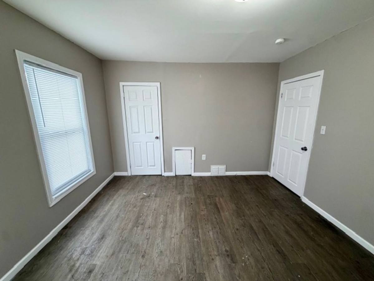 Apartment for rent at 97 Fairgrove, Pontiac, MI 48342