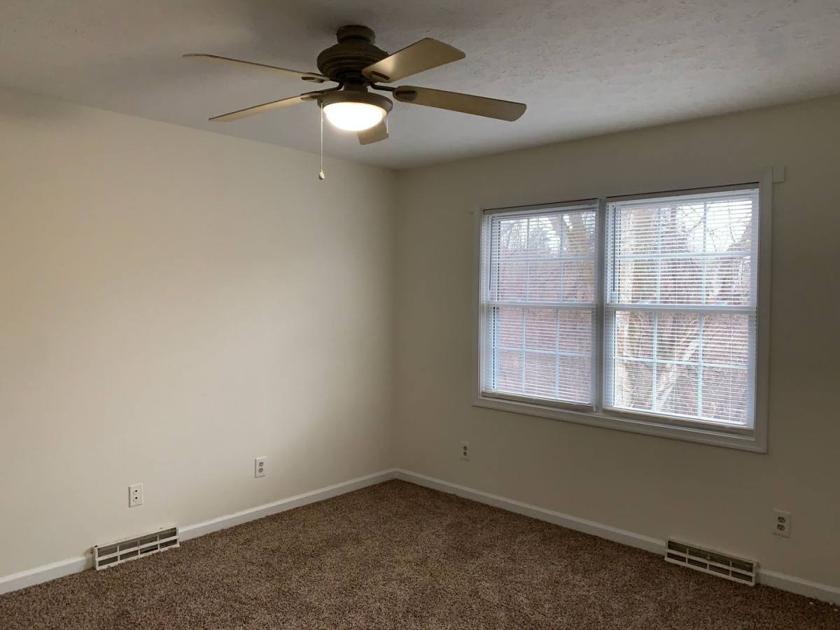 Townhouse for rent at 101 1 2 Hampden Dr, Lynchburg, VA 24502