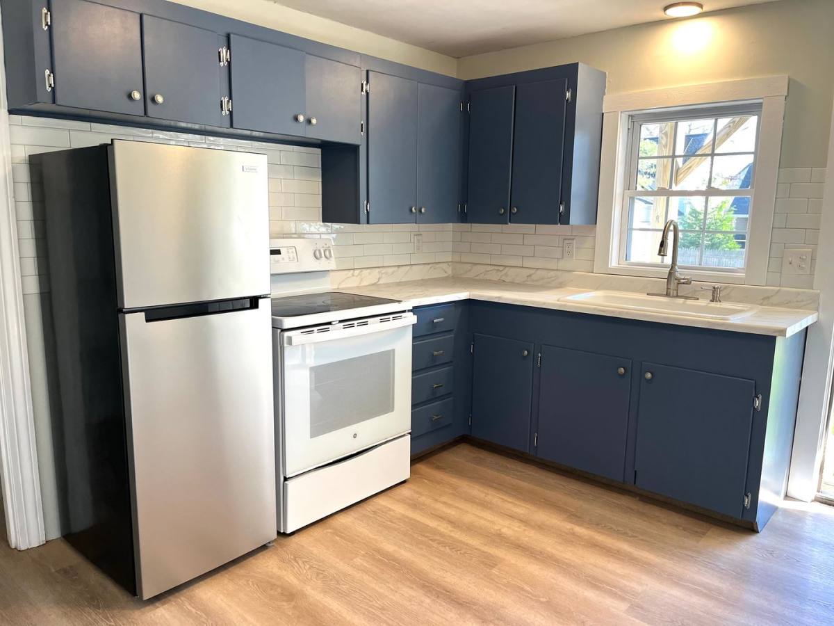 183 Frances St, Portland, ME 04102