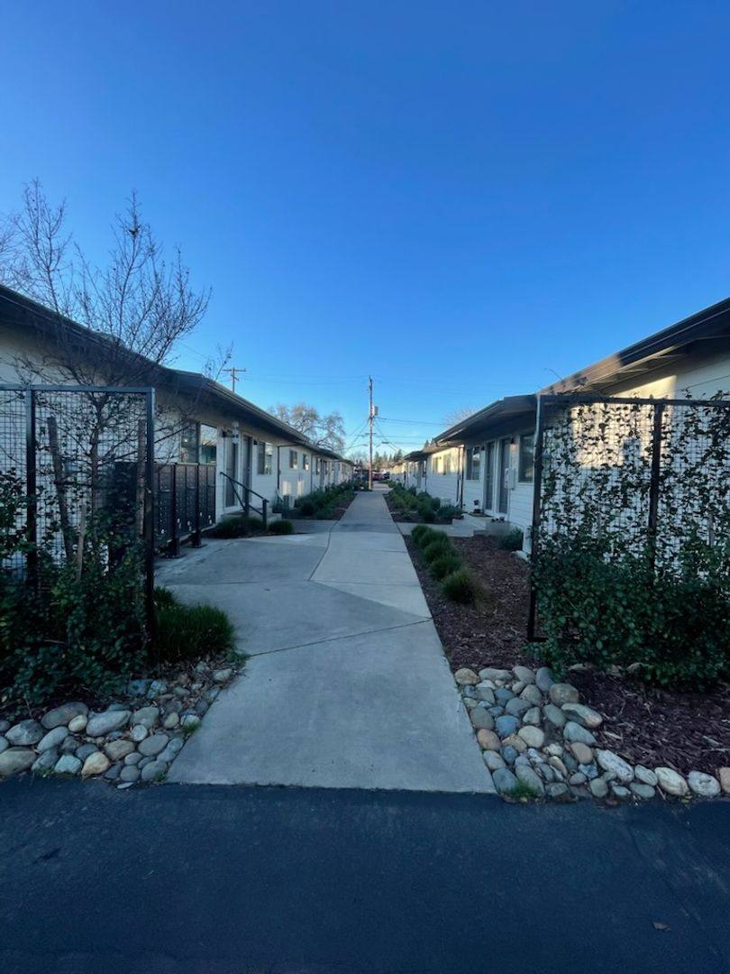 Apartment for rent at 1212 Bidwell St, Folsom, CA 95630