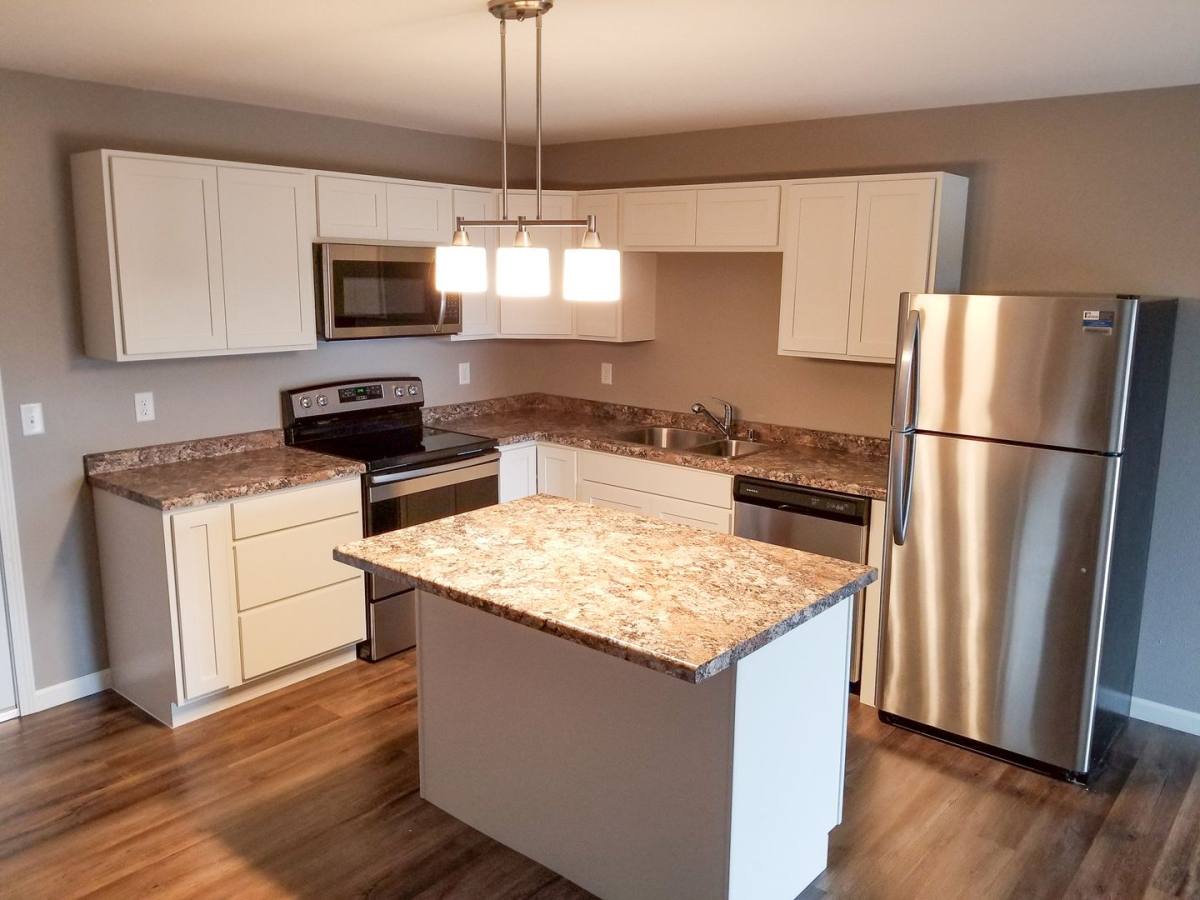 Apartment for rent at 231 Legion Field Rd, Marshall, MN 56258