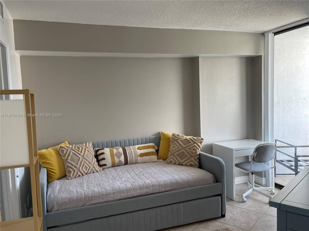 Apartment for rent at 3300 NE 192 St #3300PH16, Miami, FL 33180