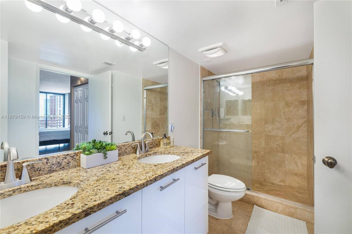 Apartment for rent at 3300 NE 192 St #3300PH16, Miami, FL 33180