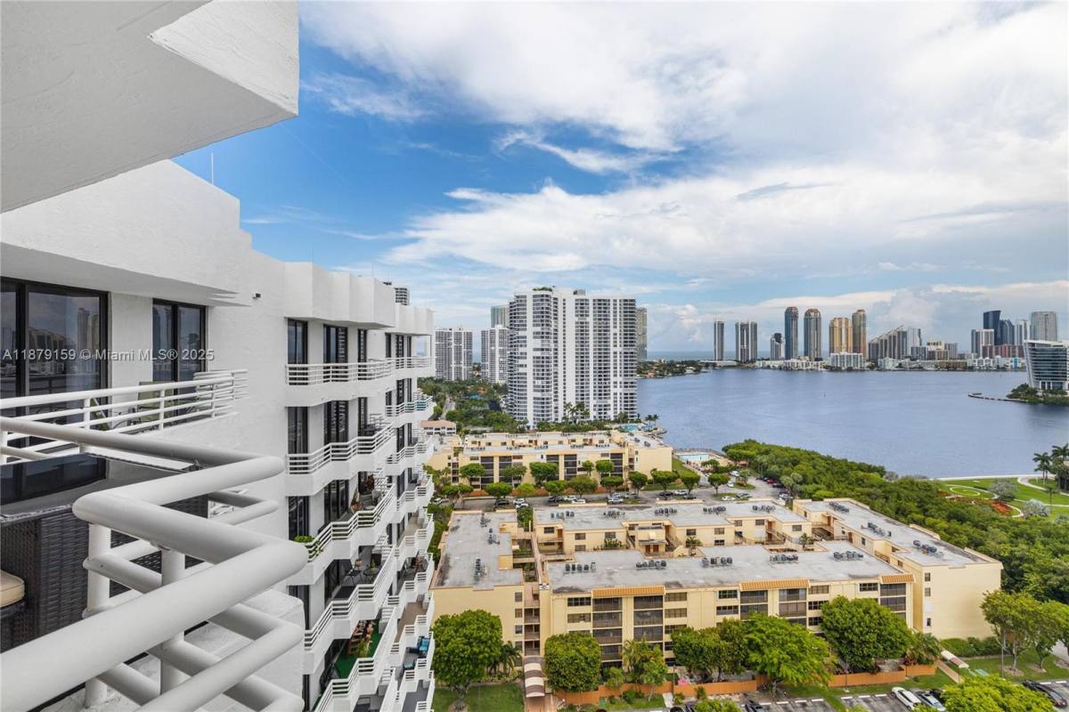 Apartment for rent at 3300 NE 192 St #3300PH16, Miami, FL 33180