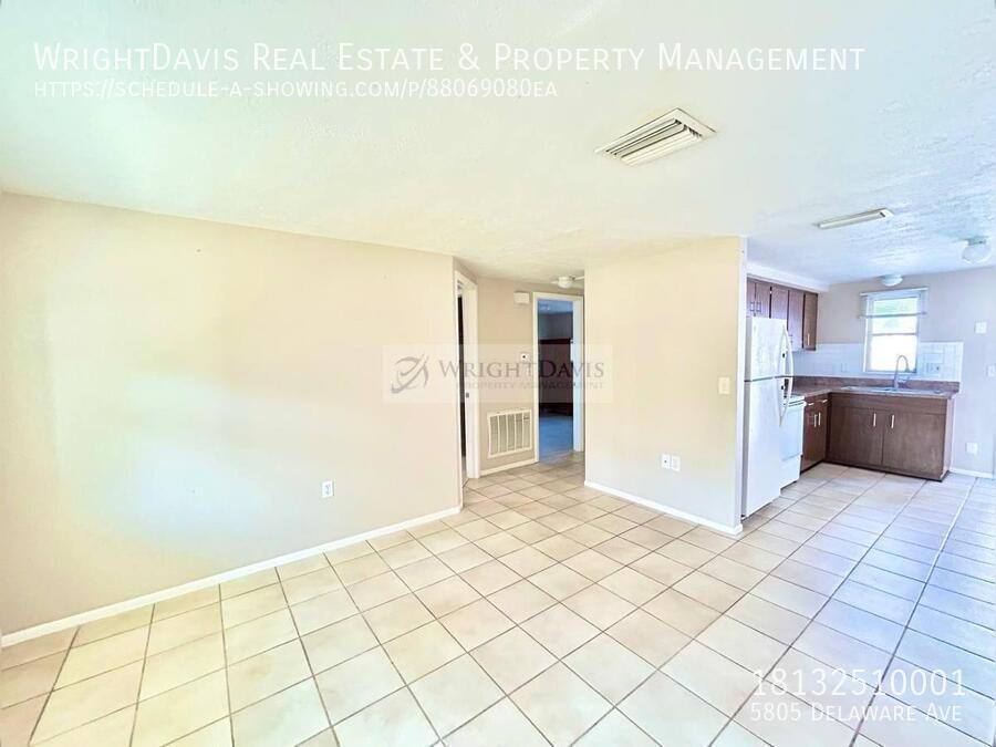 Apartment for rent at 5805 Delaware Ave, New Port Richey, FL 34652