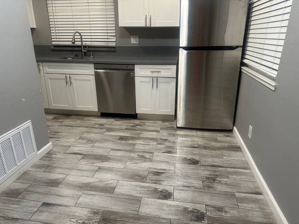 Apartment for rent at 1017 U St #3, Sacramento, CA 95818