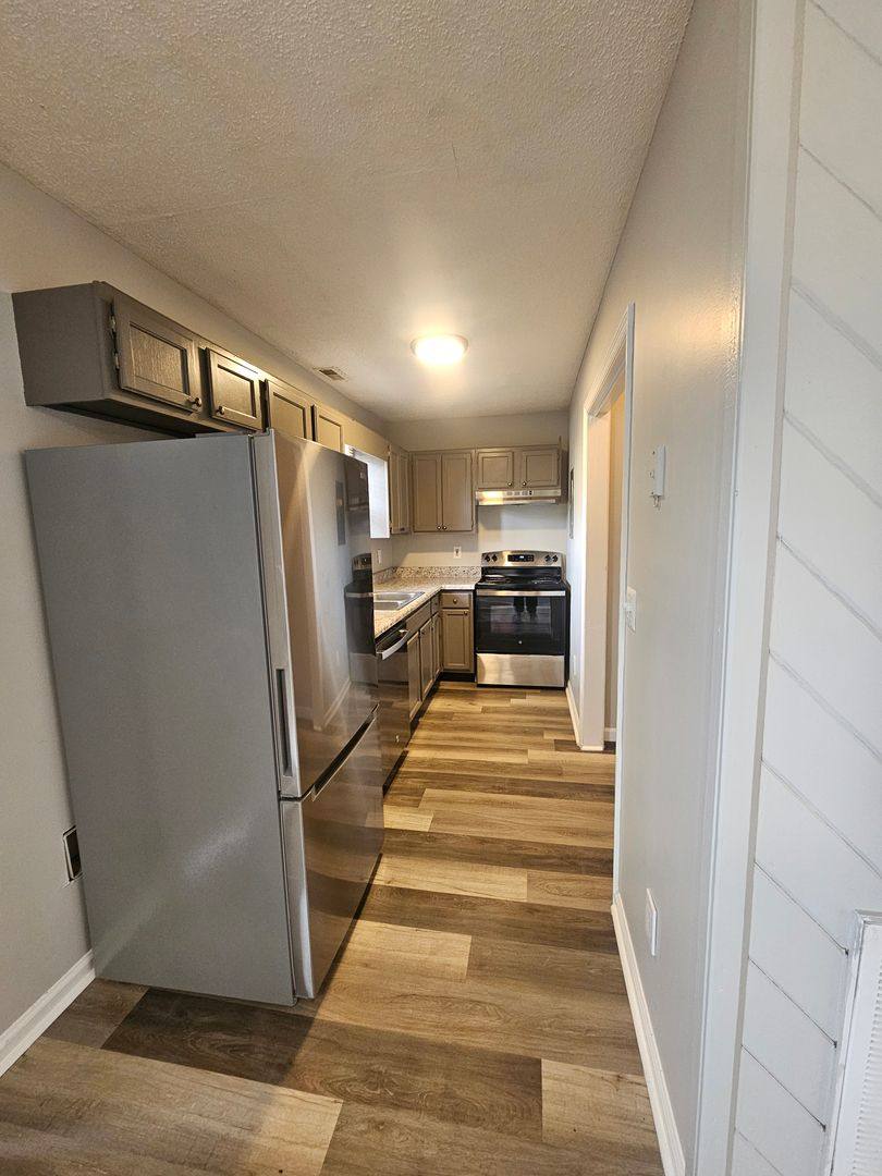 Apartment for rent at 1802 Hamil Rd, Hixson, TN 37343