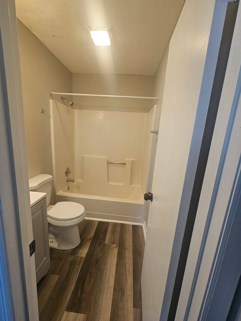 Apartment for rent at 1802 Hamil Rd, Hixson, TN 37343