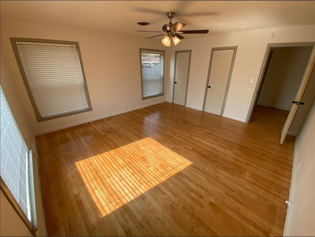 House for rent at 1011 Walnut St, Idalou, TX 79329