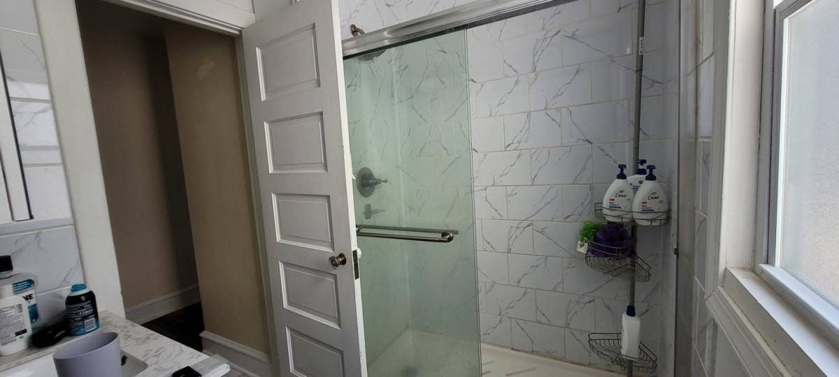 Apartment for rent at 302 Burmont Rd #1, Drexel Hill, PA 19026