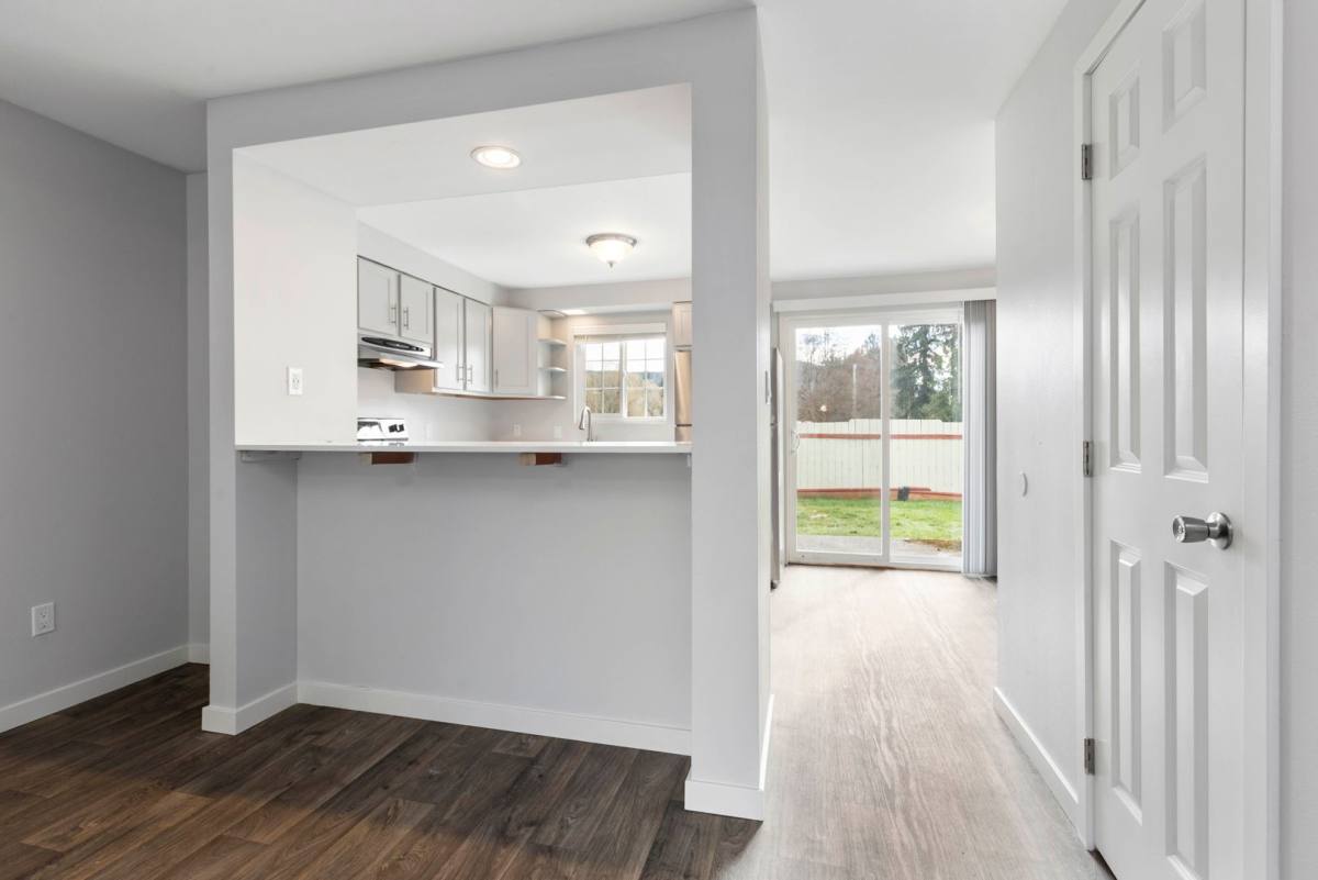 Apartment for rent at 1133 Wicker Rd, Sedro Woolley, WA 98284