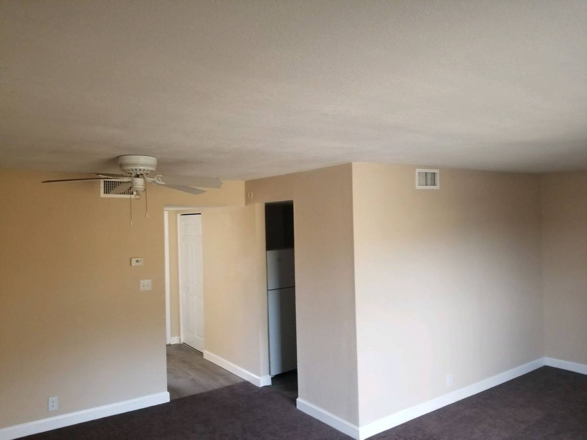 Apartment for rent at 260 W Van Fleet Dr, Bartow, FL 33830