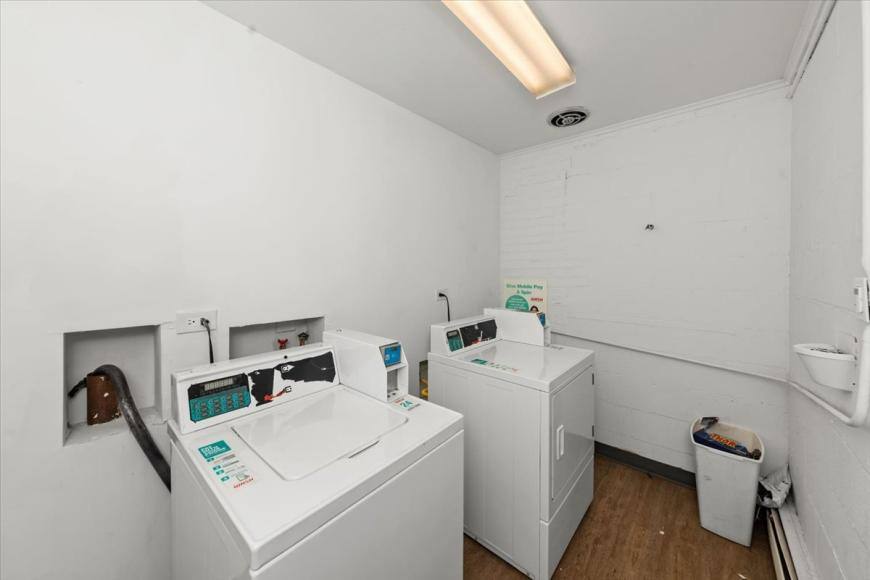 Apartment for rent at 6211 N Kenmore, Chicago, IL 60660