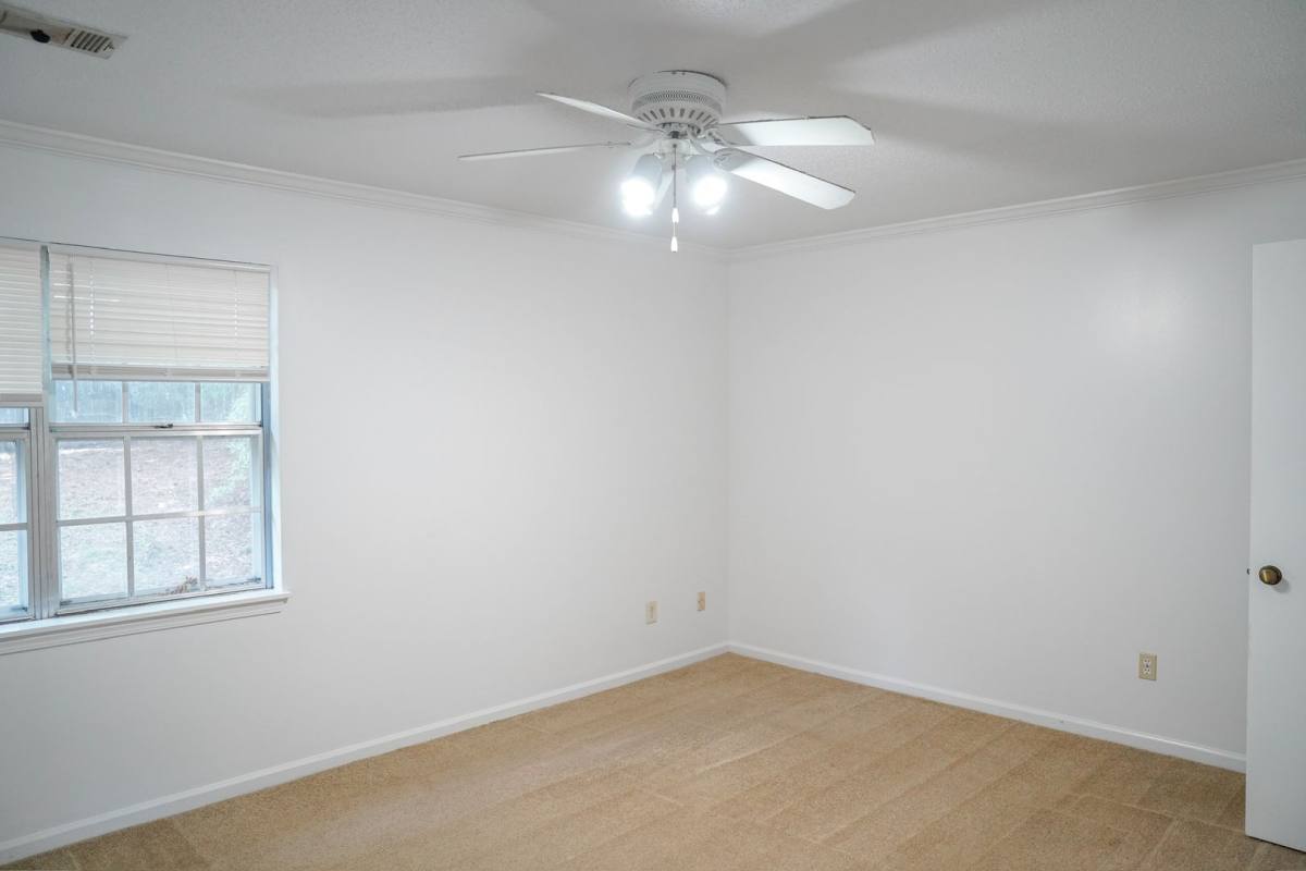House for rent at 1311 Royal Oaks Court E, Tuscaloosa, AL 35404