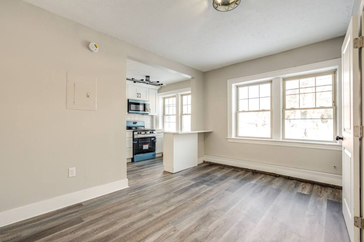 Apartment for rent at 3209 Archwood Ave, Cleveland, OH 44109