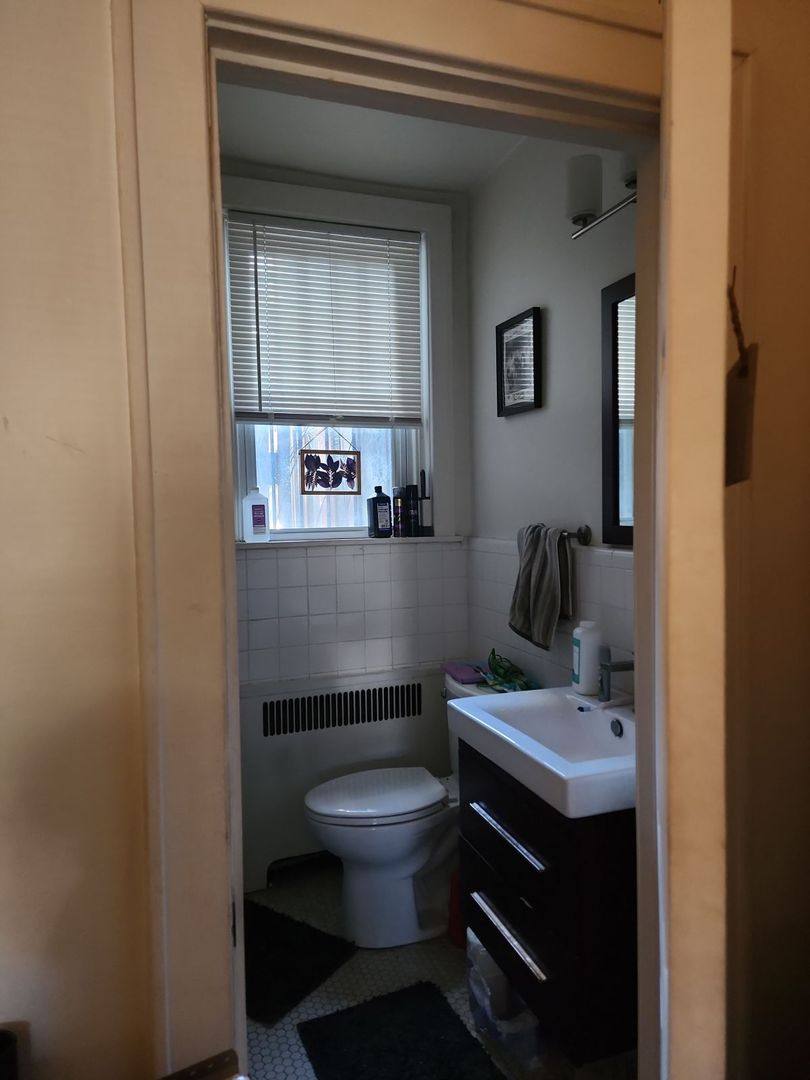 Apartment for rent at 1807 S Broad St, Philadelphia, PA 19148