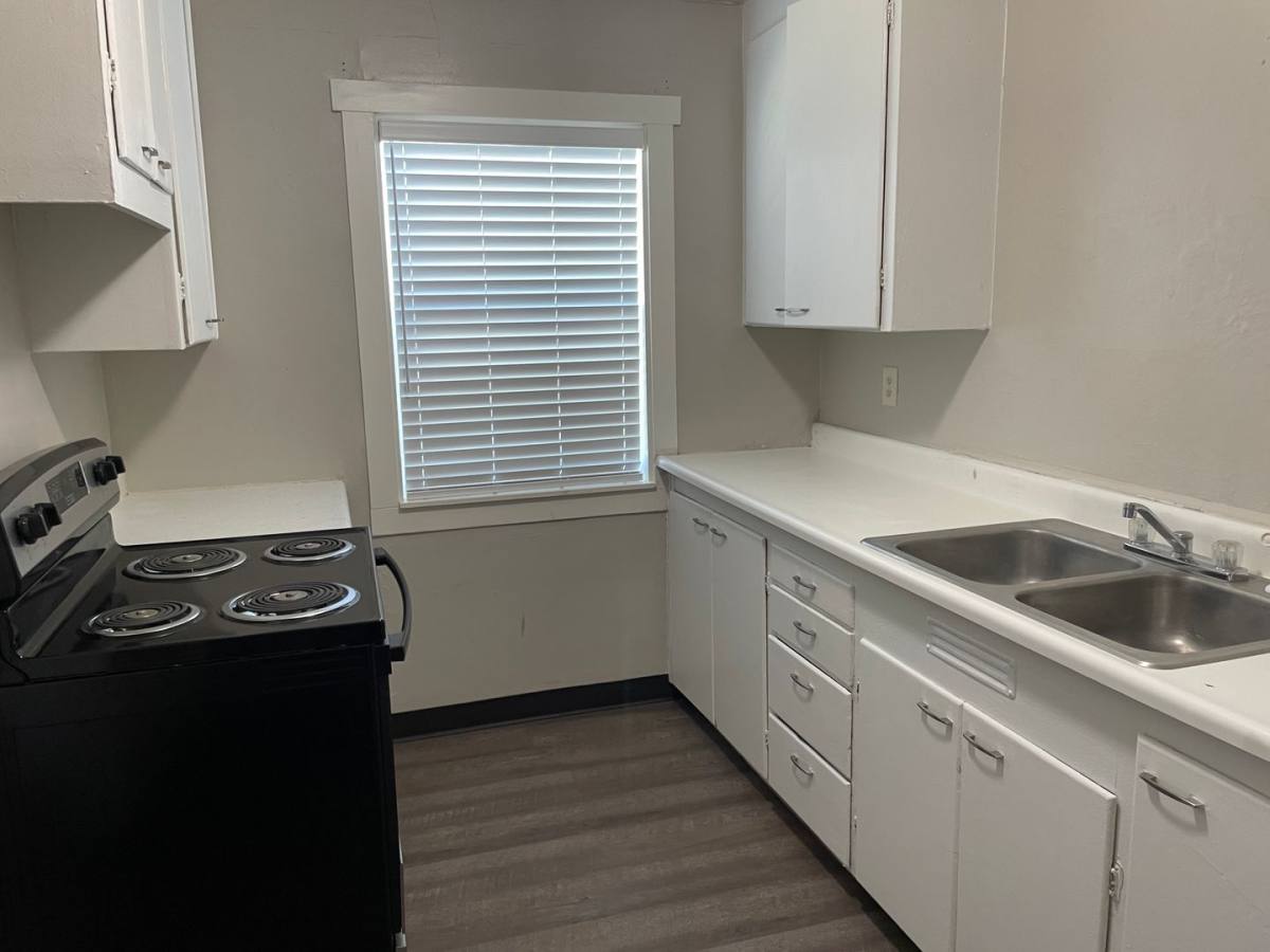 Apartment for rent at 207 & 223 N Hemlock St, Soap Lake, WA 98851