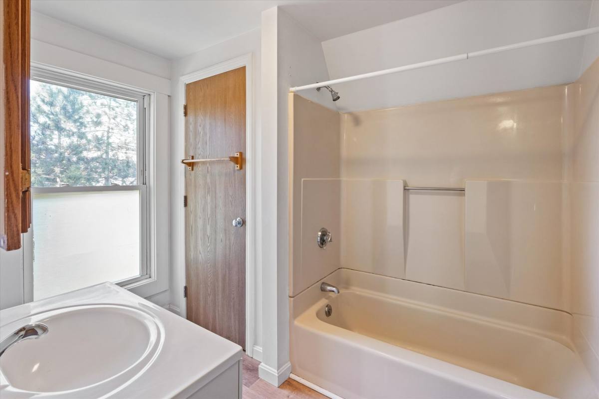 Apartment for rent at 113 Warren St, Concord, NH 03301