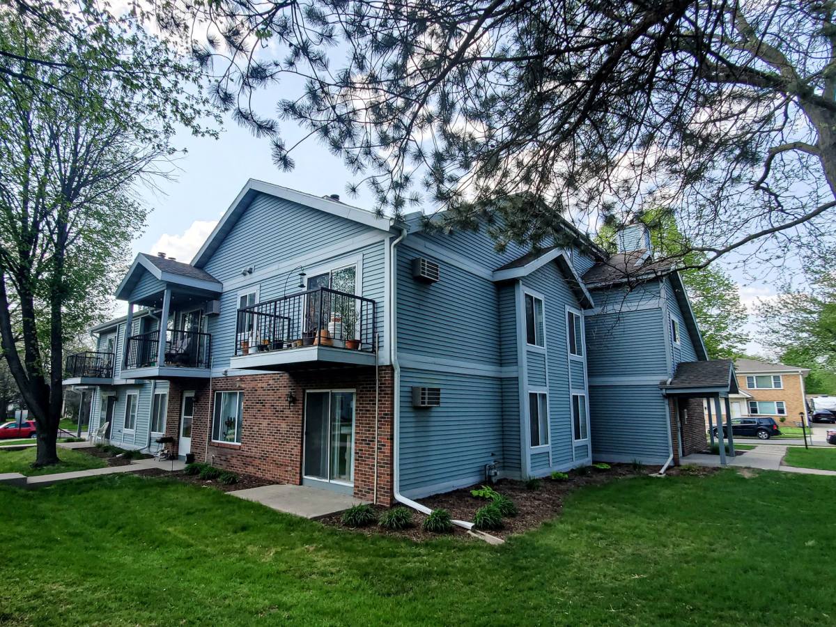 Apartment for rent at 5806 Raymond Rd, Madison, WI 53711