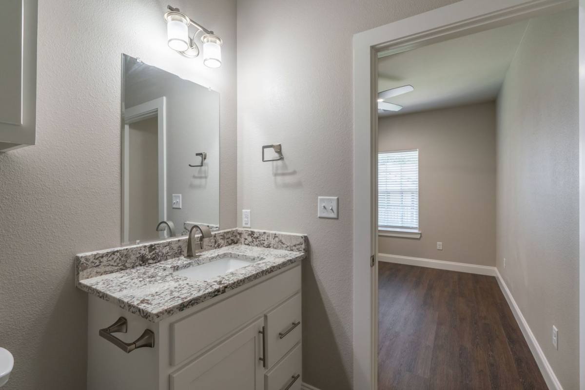 Apartment for rent at 1912 Jackson, Commerce, TX 75428