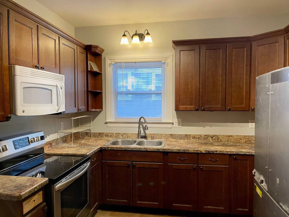 Townhouse for rent at 45 Clay Ave, Rochester, NY 14613