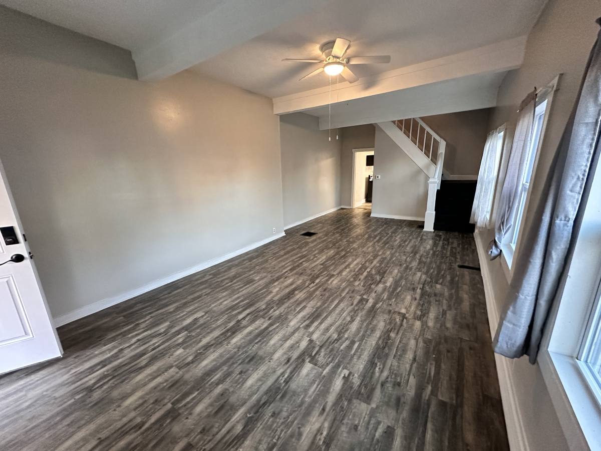 Townhouse for rent at 110 N Grant Ave, Indianapolis, IN 46201